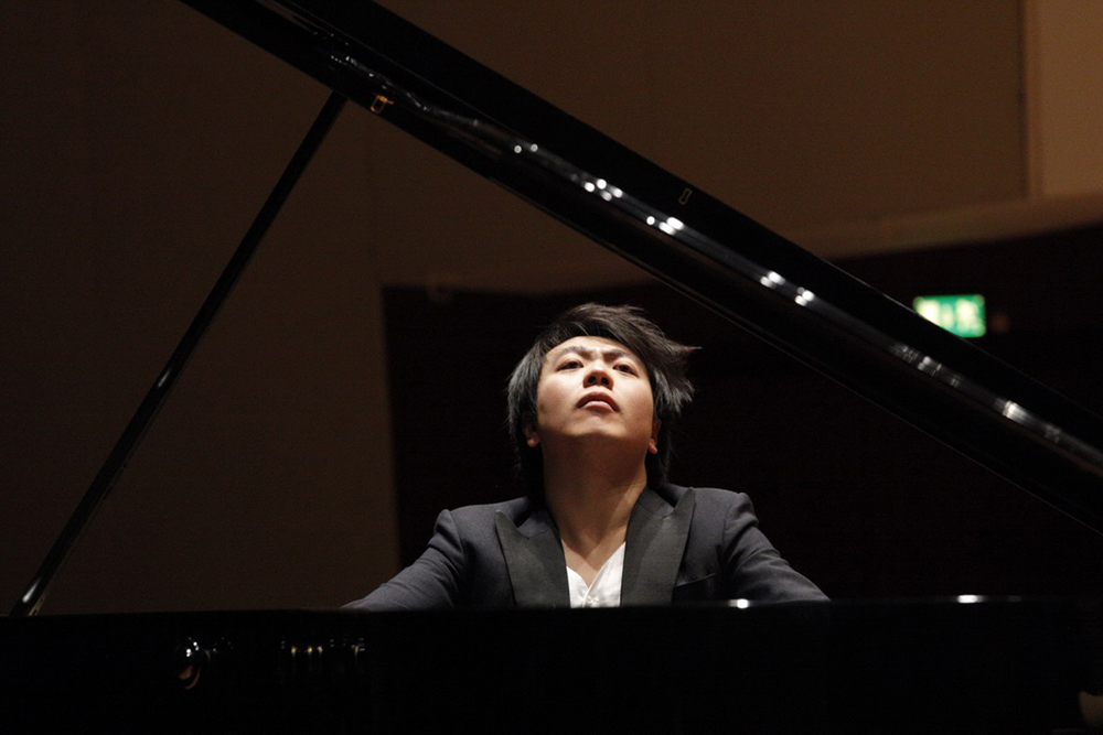 Lang Lang performs at the 2015 UN Day concert.