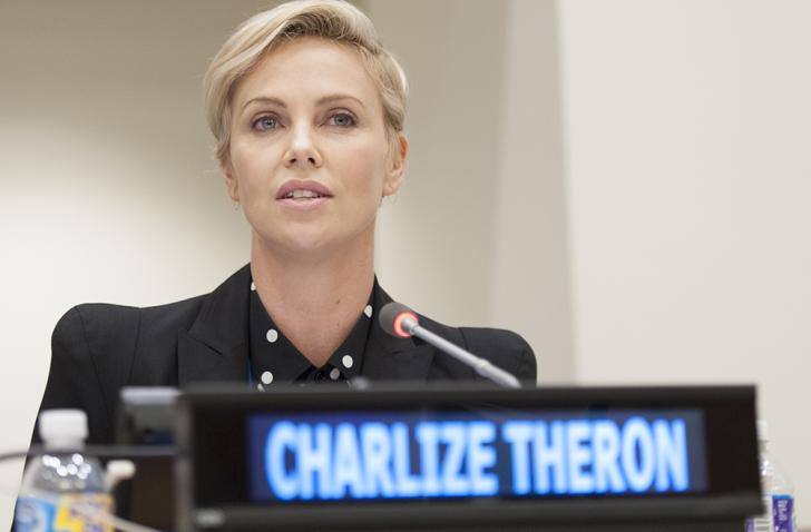 Charlize Theron  addresses a High-Level UNAIDS event - close up and name plate visible 